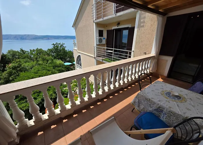 Mit Balkon Und Meerblick By Interhome